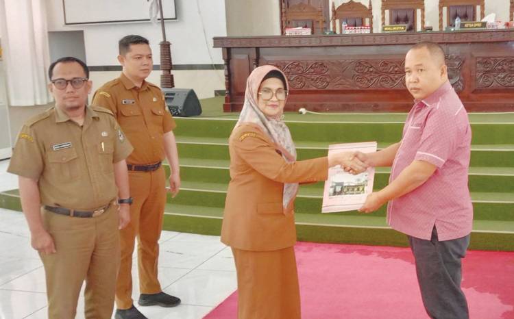 Hasil Reses II Anggota DPRD Pematangsiantar Diserahkan ke Wali Kota untuk Ditindaklanjuti