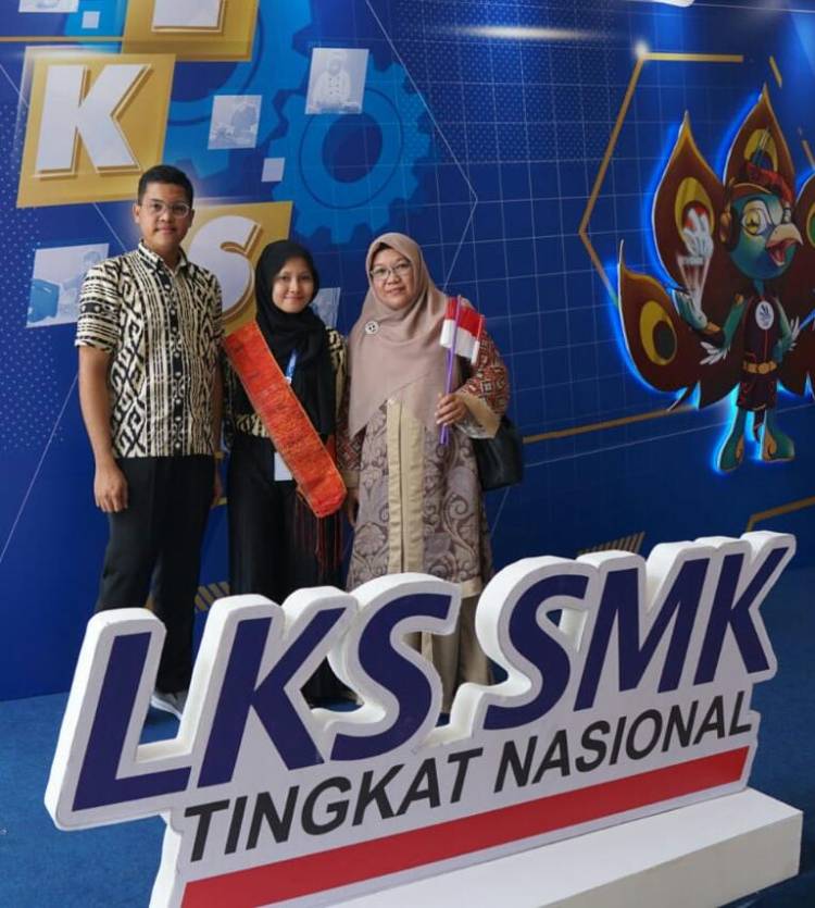 Irma Tiara Siswi SMK AL-Washliyah 2 Perdagangan Wakili Sumut Ikuti LKS Nasional di Surabaya