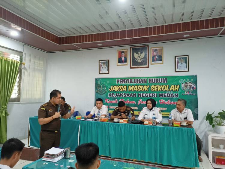 Kepala SMA Negeri 11 Medan: Disiplin Modal Besar Menempah Anak Didik