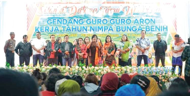 Kerja Tahun di Desa Sempajaya, Bupati Karo Tekankan Jaga Kebersihan