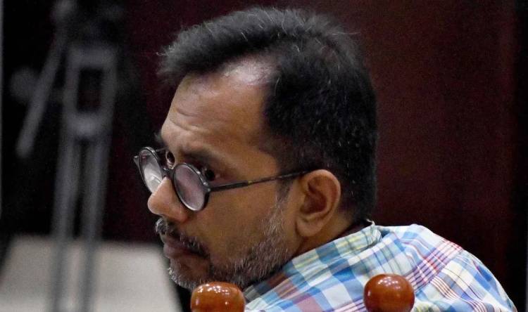 Haris Azhar Dituntut 4 Tahun Penjara, Fatia 3,5 Tahun di Kasus &lsquo;Lord Luhut'