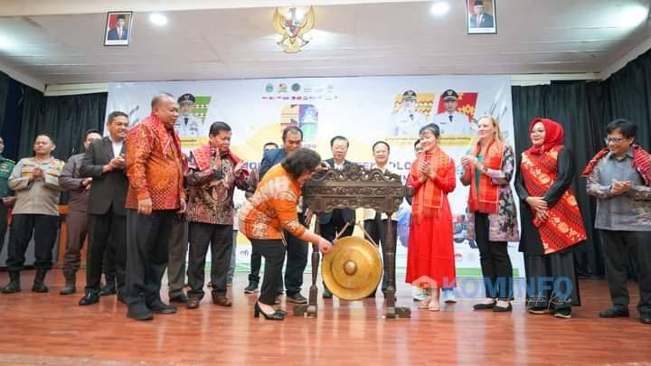 Bupati Karo Buka Kegiatan Karo Agro Expo 2023