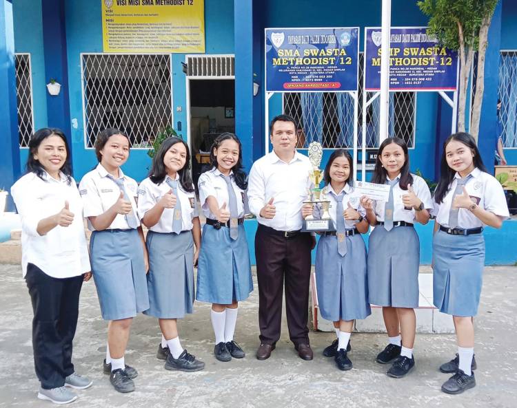 Putri Worship Leader GBI Sapadia Pematangsiantar Juara Tari Kreasi Etnik Methodist 12 Panca Medan