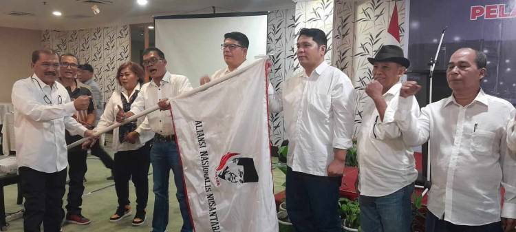 Edison Siagian -  Oloan Otto - Nurlinda Simanjorang Dikukuhkan SKB DPD Antar Sumut