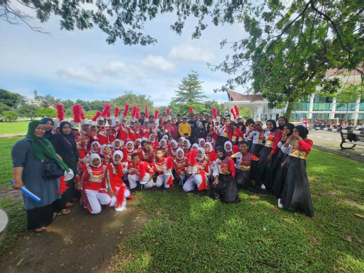 Drum Band SMPN 5 Tanjungbalai Juara Harapan 1 MOMBC 2023 di Medan