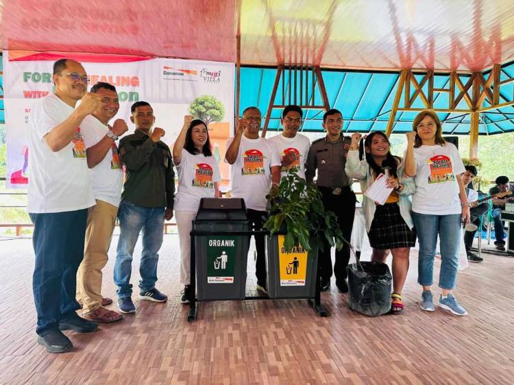Penghijauan, Danamon Indonesia Tanam 200 Pohon di Desa MariPro dan Tambunan Sibolangit