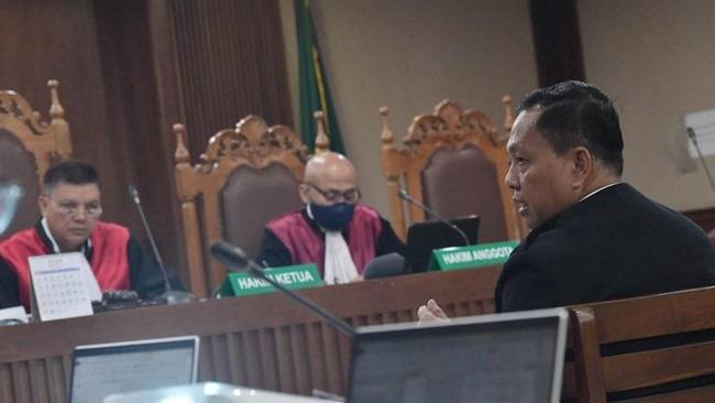 Direktur PT KAU Divonis 2,5 Tahun Bui di Kasus Suap Eks Kabasarnas