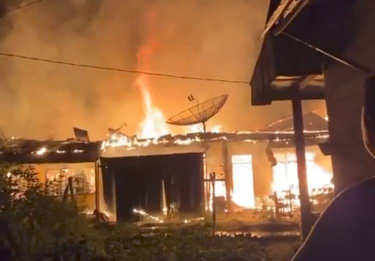 4 Rumah di Gang Silver Lau Baleng Terbakar