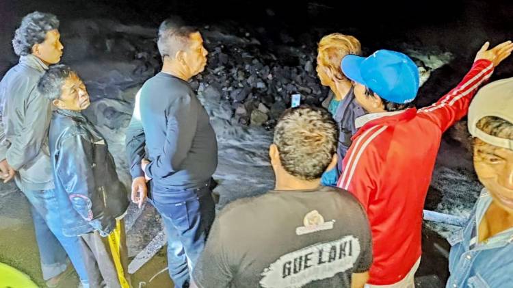 Bupati Simalungun Tinjau Banjir Bandang di Purba Pasir Haranggaol Horisan