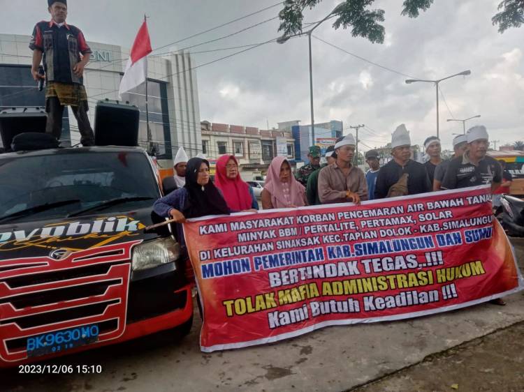 Unjuk Rasa di Kantor Bupati Simalungun, GKN Minta SPBU Sinaksak Ditutup