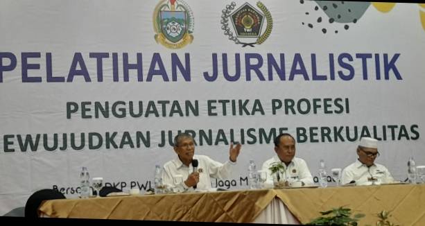 Pelatihan Jurnalistik Penguatan Etika Profesi Wujudkan Jurnalisme Berkualitas Ditutup