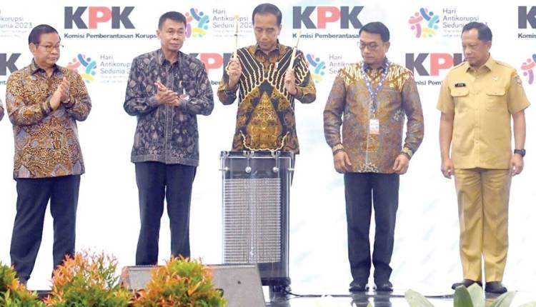 Jokowi: Korupsi Makin Canggih, Perlu Dievaluasi