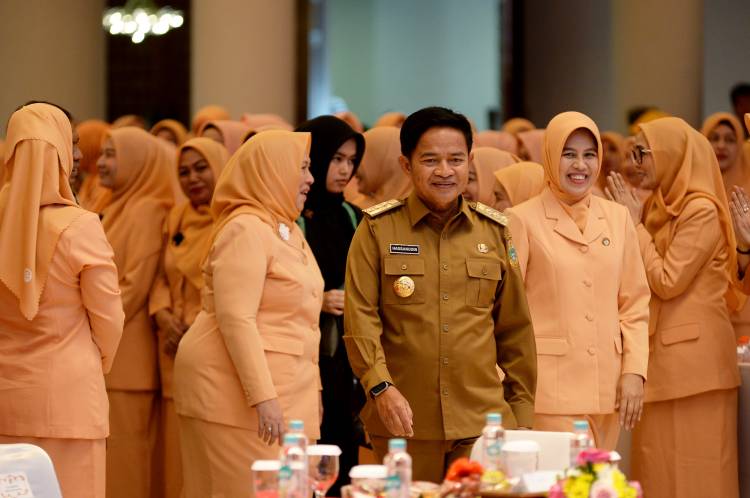 Pj Gubernur: Perempuan Garda Terdepan dan Penggerak Pembangunan Bangsa