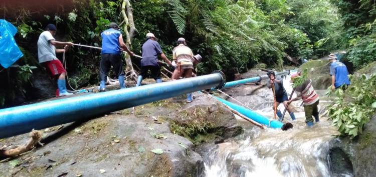 Pipa Diterjang Longsor, Sumber Mata Air Aek Bolon ke Kabanjahe Terputus