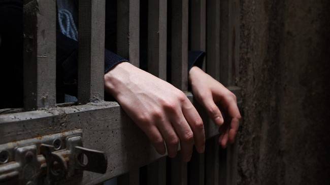 Ditaksir Rugikan Negara Hingga Rp1,3 T, Kejagung Tahan Mantan Kepala Balai Teknik Perkeretaapian Medan