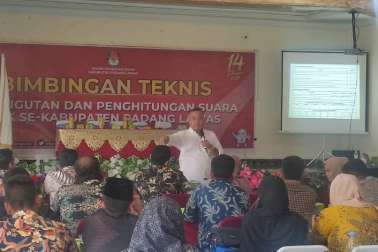 KPU Palas Gelar Bimtek Penggunaan Aplikasi Sirekap
