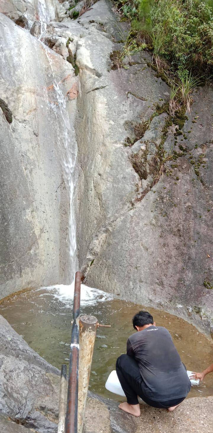 Aek Batu Sawan di Sianjurmula-mula Samosir Dianggap Sakral dan Ramai Dikunjungi
