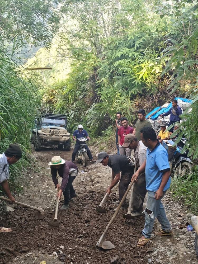 Puluhan Tahun, Jalan Sigedang Suka Dame Dairi Rusak Parah