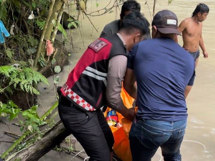 Polres Tanah Karo Evakuasi Mayat Mr X dari Lau Biang