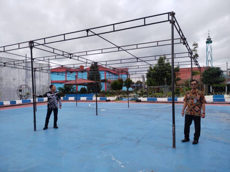 Warga Binaan Lapas Narkotika Kelas IIA Pematangsiantar Hasilkan Karya Berupa Teratak