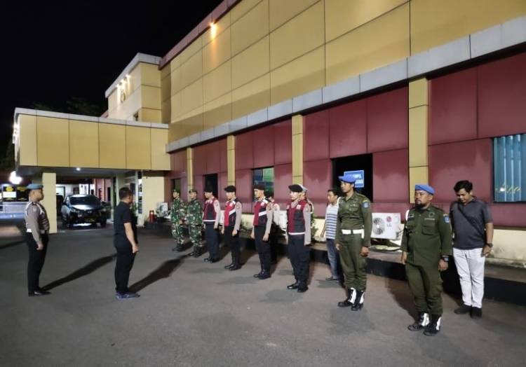 Polres Sibolga - TNI - Satpol PP Patroli Bersama