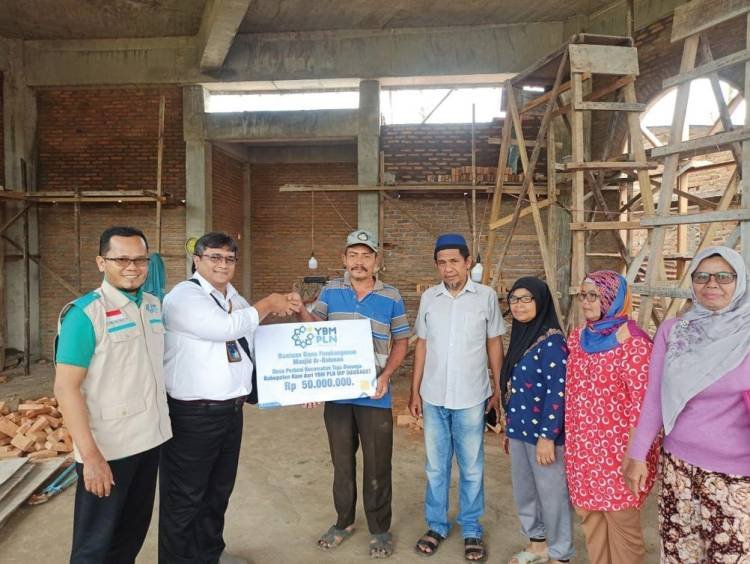 Sepanjang Tahun 2023, YBM PLN UIP SBU Salurkan Bantuan Muzakki Rp955.413.534