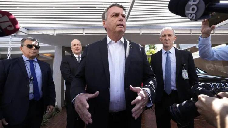 Terungkap, Sertifikat Vaksin Covid Eks Presiden Brasil Ternyata Palsu