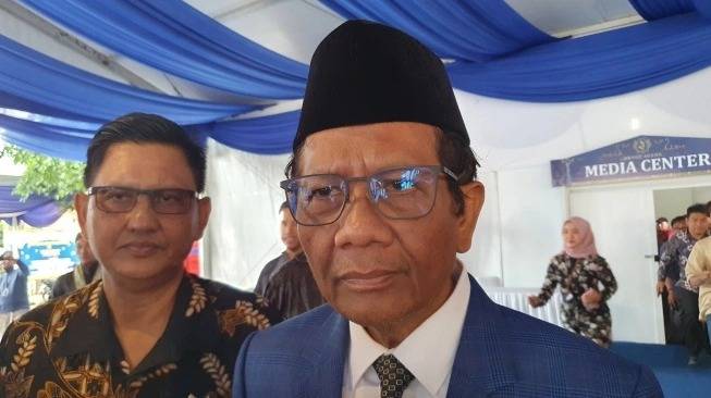 Mahfud Santai soal Instagramnya Sempat Diretas