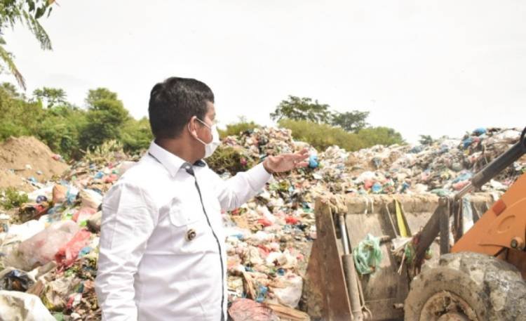 Radiapoh Sebut Penanganan Sampah di Parapat Tidak Optimal karena Anggaran