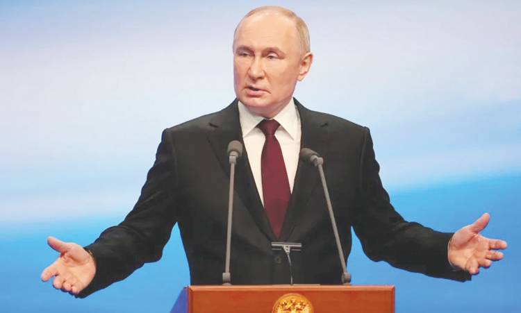 Putin Ejek Sistem Politik AS