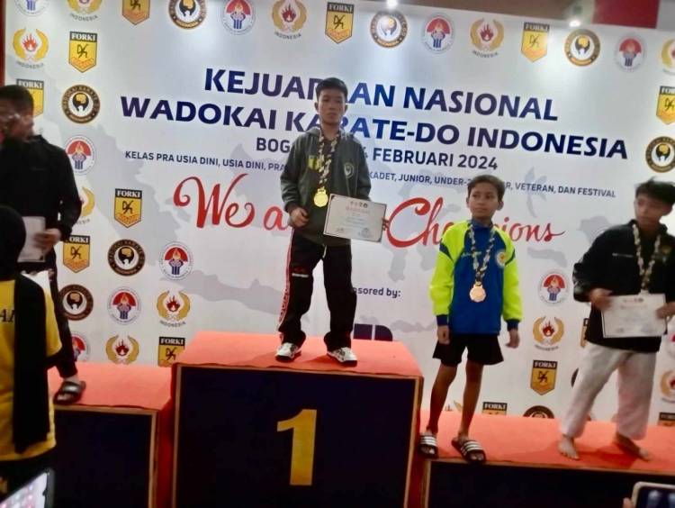 Siswa Methodist-12 Panca Medan Juara Nasional Wadokai di Bogor