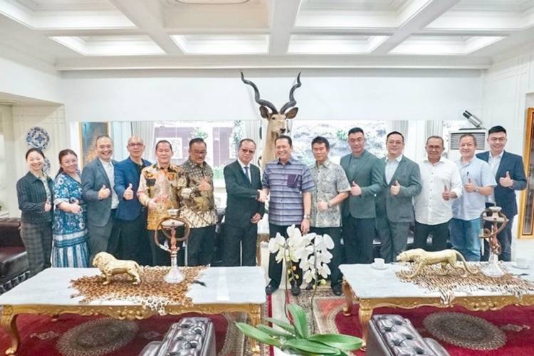 Bertemu Investor China-AS, Ketua MPR Dukung Pembangunan Cyber Park di RI