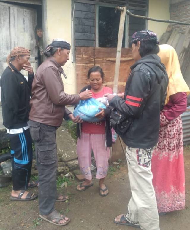 Paguyuban Sunda Sawargi Raya Berbagi Kasih dengan Kaum Duafa, Fakir Miskin dan Anak Yatim