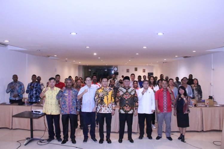 Kakanwil Kemenag Sumut Buka Dialog Kerukunan Intern Umat Buddha