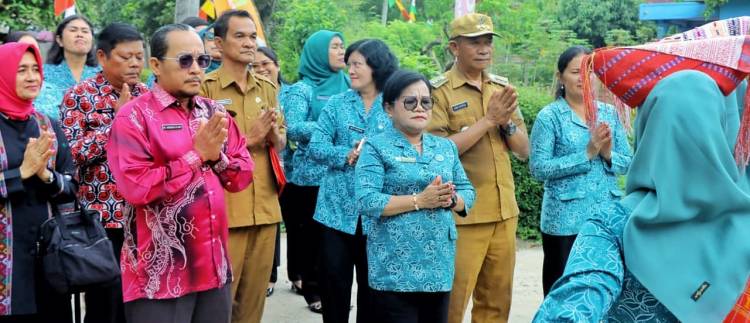 TP-PKK Sumut Evaluasi Desa Percontohan Bangga Kencana Kesehatan di Simalungun