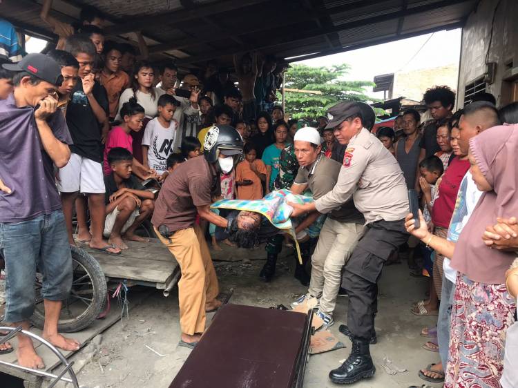 Driver Ojol Tewas Ditabrak Kereta Api