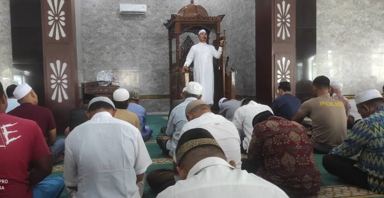 11 Ramadan 1445 H, Ratusan Jemaah Salat Jumat di Masjid Al-Aman Aekkanopan