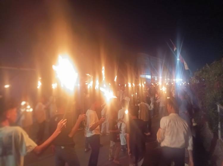 Sambut Hari Raya Idul Fitri 1445 H, Ribuan Warga Binjai Semarakkan dengan Pawai Obor