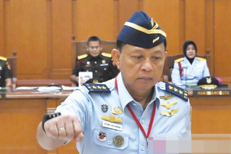 Eks Kabasarnas Marsdya Henri Alfiandi Didakwa Terima Suap Rp 8,6 M Terkait Korupsi