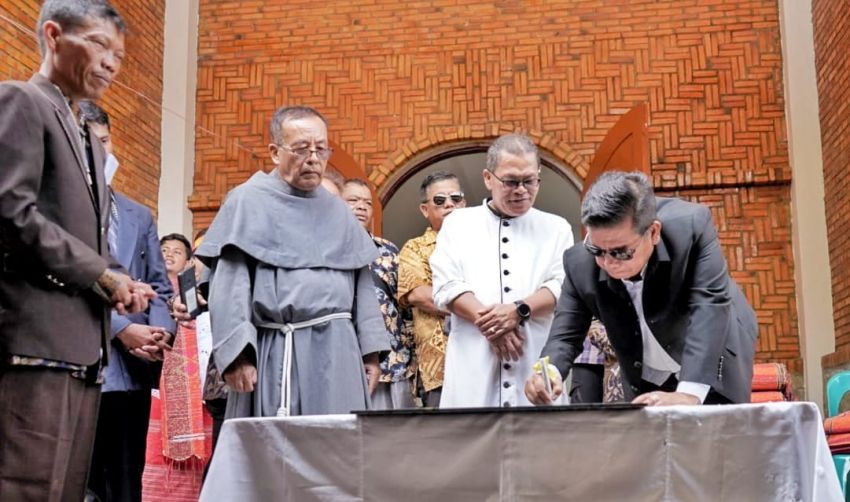 Bupati Simalungun Resmikan Gereja St Fransiskus Xaverius Sinaman