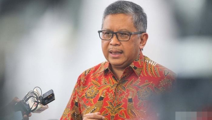 Hasto Ungkap Sikap Ranting PDIP Tolak Wacana Pertemuan Jokowi-Mega