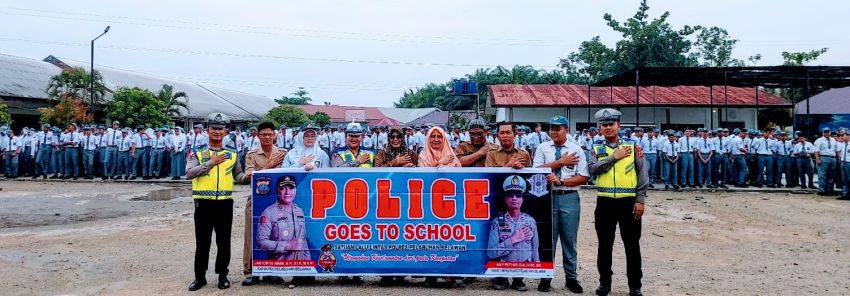 Police Goes to School, Polres Belawan Imbau Siswa SMAN 16 Medan Patuhi Aturan Lalu Lintas dan Hindari Narkoba