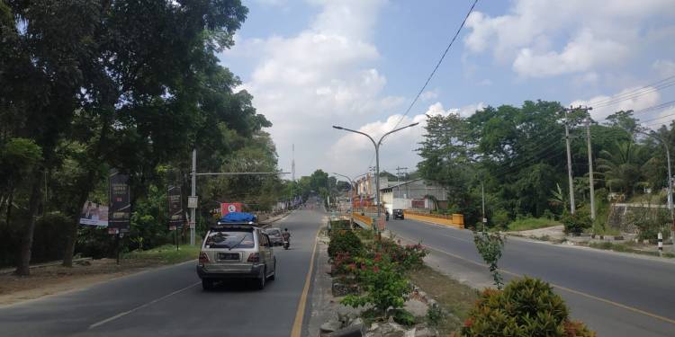 H-1 Lebaran, Situasi Arus Lalin Jalan Medan Pematangsiantar Lengang