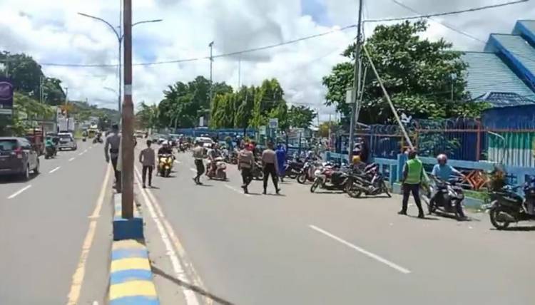 Brimob dan TNI AL Bentrok di Pelabuhan Sorong, 5 Orang Terluka