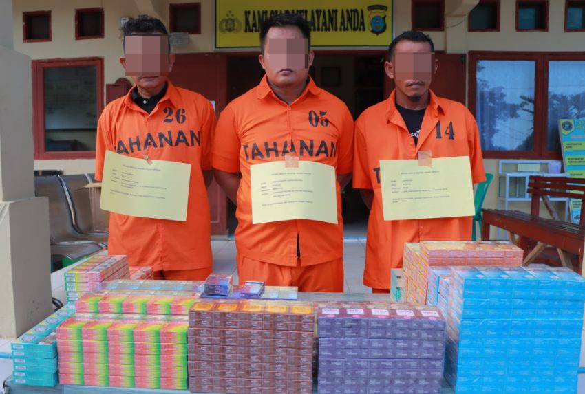 Mobil Bermuatan Rokok Rp41 Juta Lebih Dibobol, 3 Pelaku Ditangkap