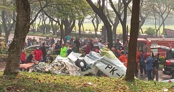 Pesawat Jatuh di BSD City, 3 Orang Tewas
