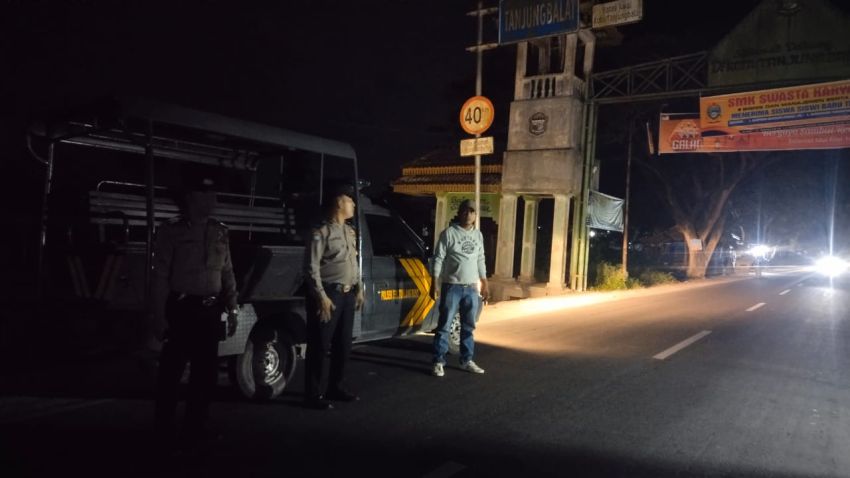 Polsek STR Tanjungbalai Rutin Patroli Malam Hari