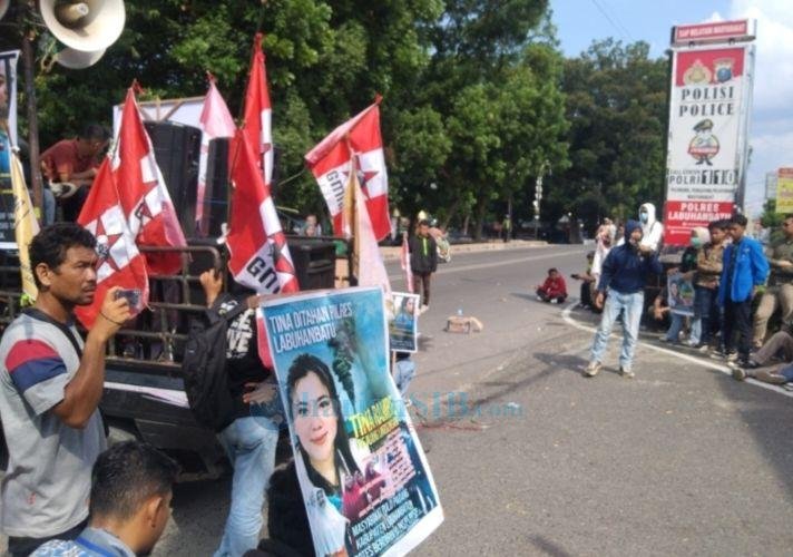 Aliansi Mahasiswa Cipayung Desak Polres Labuhanbatu Bebaskan Tina