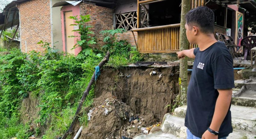 Proyek Lining PUPR Pemprovsu, Warga Binjai Barat Mengeluh Rumahnya Retak