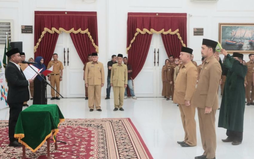 Bupati Sergai Lantik Sekretaris DPRD dan Kepala BPKAD